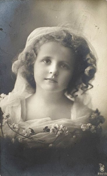 画像1: Postcard　アンティークポストカード　女の子　写真　ドイツ1912年 (1)
