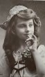 画像1: Postcard　アンティークポストカード　美しい女の子　フランス　1908年　写真 (1)