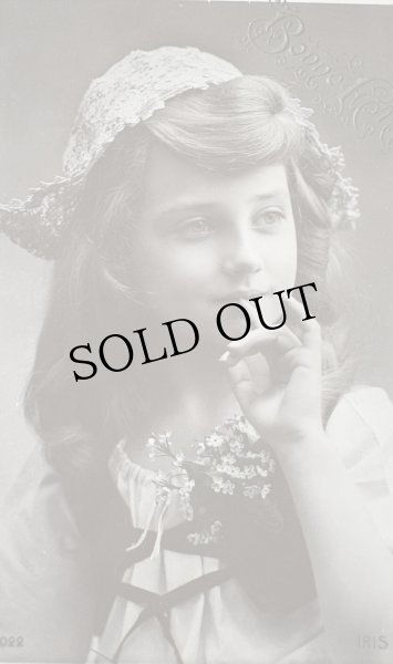 画像1: Postcard　アンティークポストカード　美しい女の子　フランス　1908年　写真 (1)