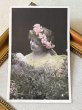 画像2: Postcard　アンティークポストカード　お花と女の子　写真　フランス (2)