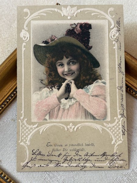 画像2: Postcard　アンティークポストカード　帽子の女の子　ドイツ１９０２年 (2)