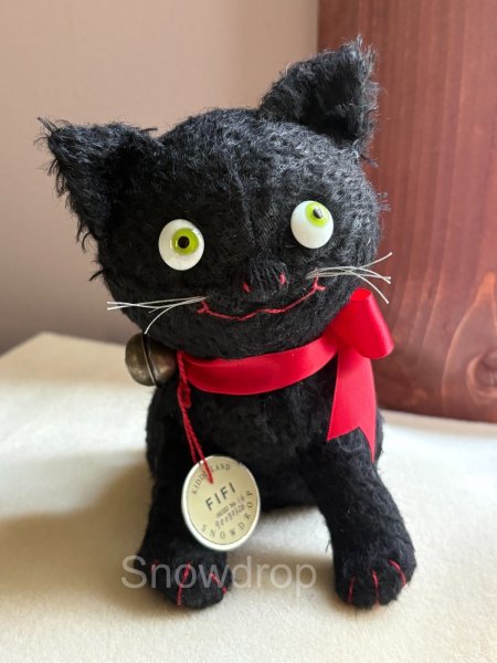 画像4: 【ご予約済】Snowdrop ハンドメイド　アンティーク風ぬいぐるみ　黒猫　ジャーマンモヘア　（16.5cm） (4)