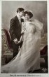 画像1: Postcard　アンティークポストカード　結婚式　花嫁と花婿　ウェディングドレス　フランス　写真　 (1)
