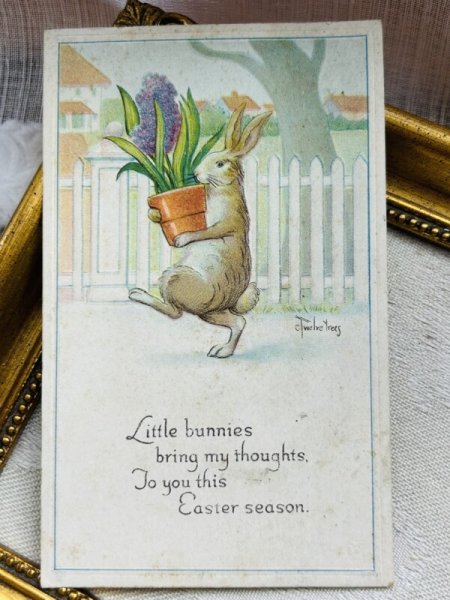 画像2: Postcard アンティークポストカード イースター  ヒヤシンスのお花を運ぶうさぎさん C.Twelvetrees (2)
