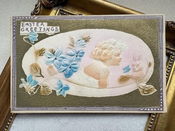 画像2: Postcard 　アンティークポストカード   イースター　ウサギと女性　スミレ　卵　うさぎ　兎　1913年 (2)