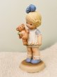 画像3: Vintage Figurine　アメリカ　エネスコ社　ビンテージ人形　陶器　HOLDING ON TO CHILDHOOD MEMORIES 女の子とテディベア　1990年代限定品　 マーベル・ルーシー・アトウェル（Mabel Lucie Attwell） (3)