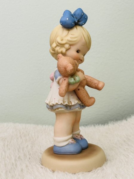 画像7: Vintage Figurine アメリカ エネスコ社 ビンテージ人形 陶器 HOLDING ON TO CHILDHOOD MEMORIES 女の子とテディベア 1990年代限定品  マーベル・ルーシー・アトウェル(Mabel Lucie Attwell) (7)