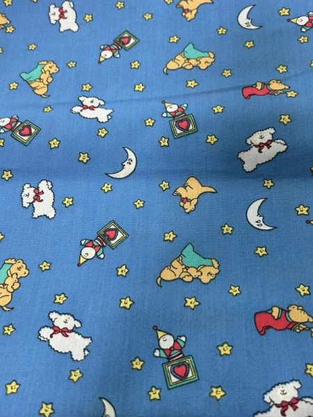 画像1: Vintage fabric  USA. アメリカ　ビンテージ生地　ファブリック　羊　お月様　びっくり箱　星 (1)