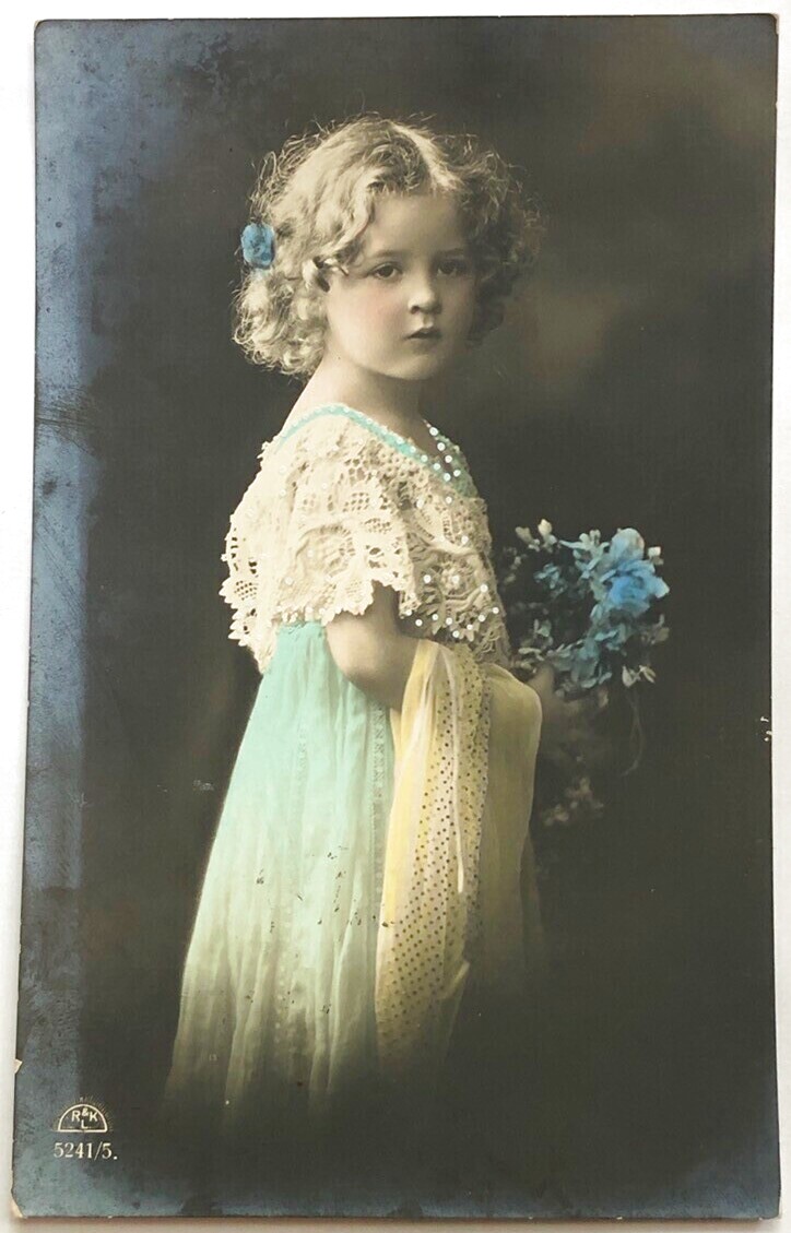 Postcard　アンティークポストカード　女の子　レース　写真　イギリス1913年